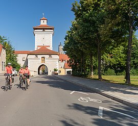 Radeln durch Stadttore Nördlingen