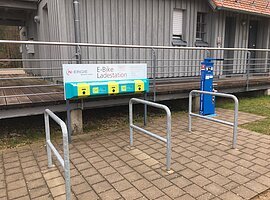 E-Bike-Ladestation am Seezentrum Heuberg